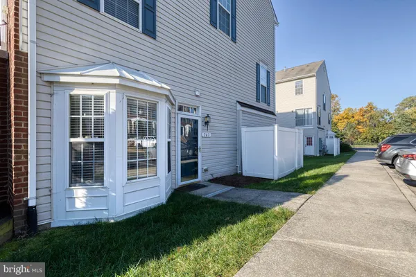 $2,100 | 747 Heather Stone Loop, Unit 87, Glen Burnie, MD 21061