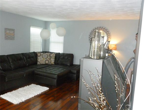 286 Acropolis Road Lowell, MA 01854 - Photo 7 of 30