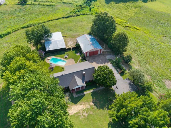 $470,000 | 2930 Indian Creek Road, Brighton, TN 38011