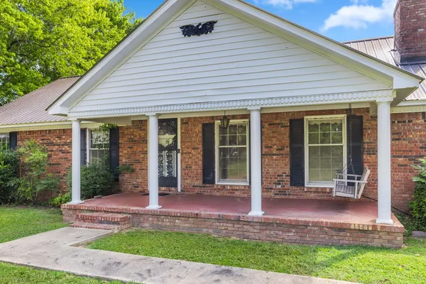 $459,900 | 2930 Indian Creek Road, Brighton, TN 38011