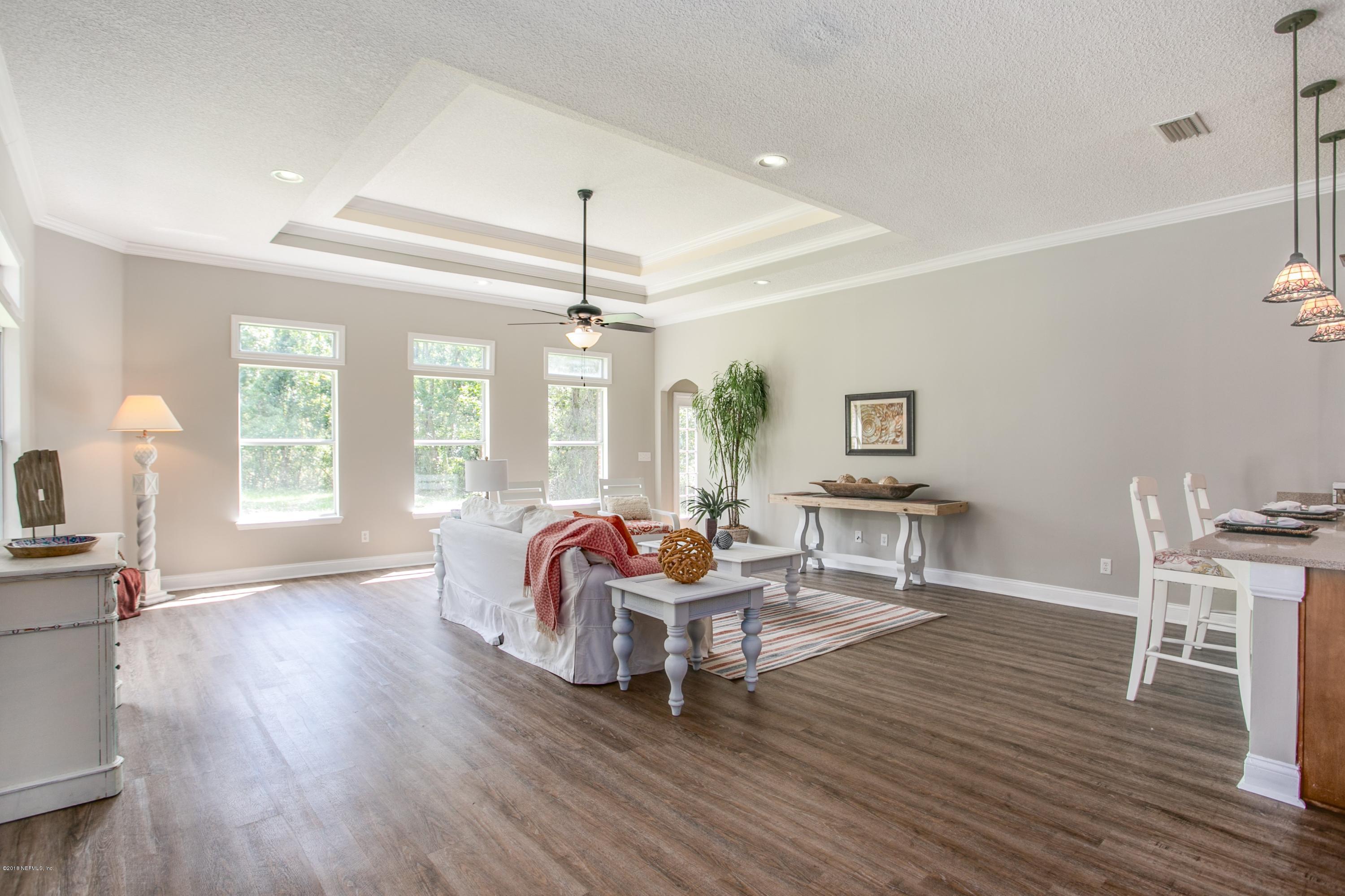 1622 Starratt Road Jacksonville, FL 32226 - Photo 8 of 33 Family Room