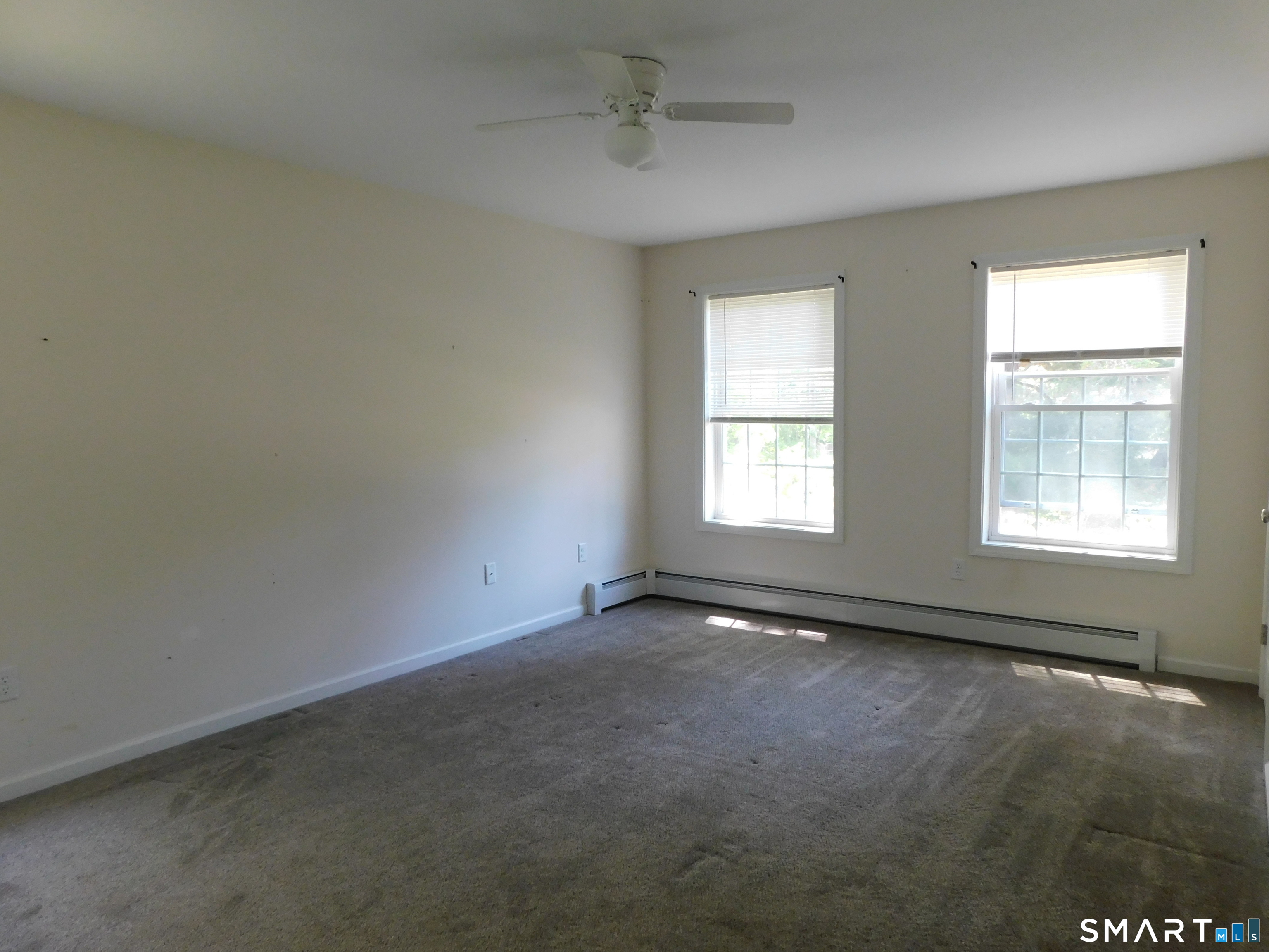 32 2nd Street Lebanon, CT 06249 - Photo 12 of 28 Master bedroom
