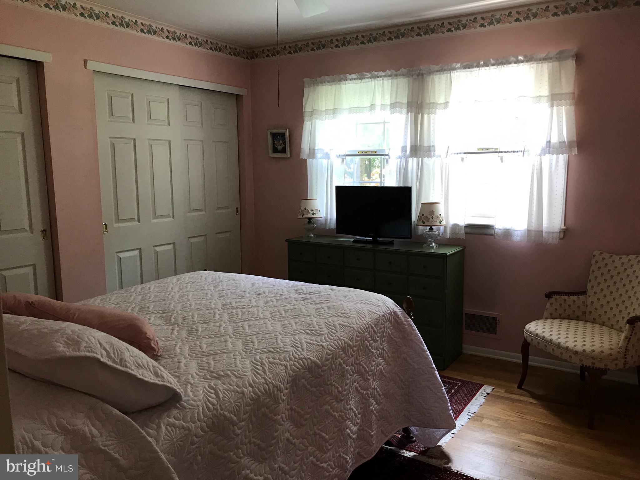 32 Bayberry Road Ewing, NJ 08618 - Photo 22 of 33