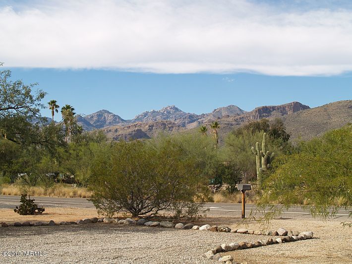 11212 East Limberlost Road Tucson, AZ 85749 - Photo 2 of 20 Gallery Image 2