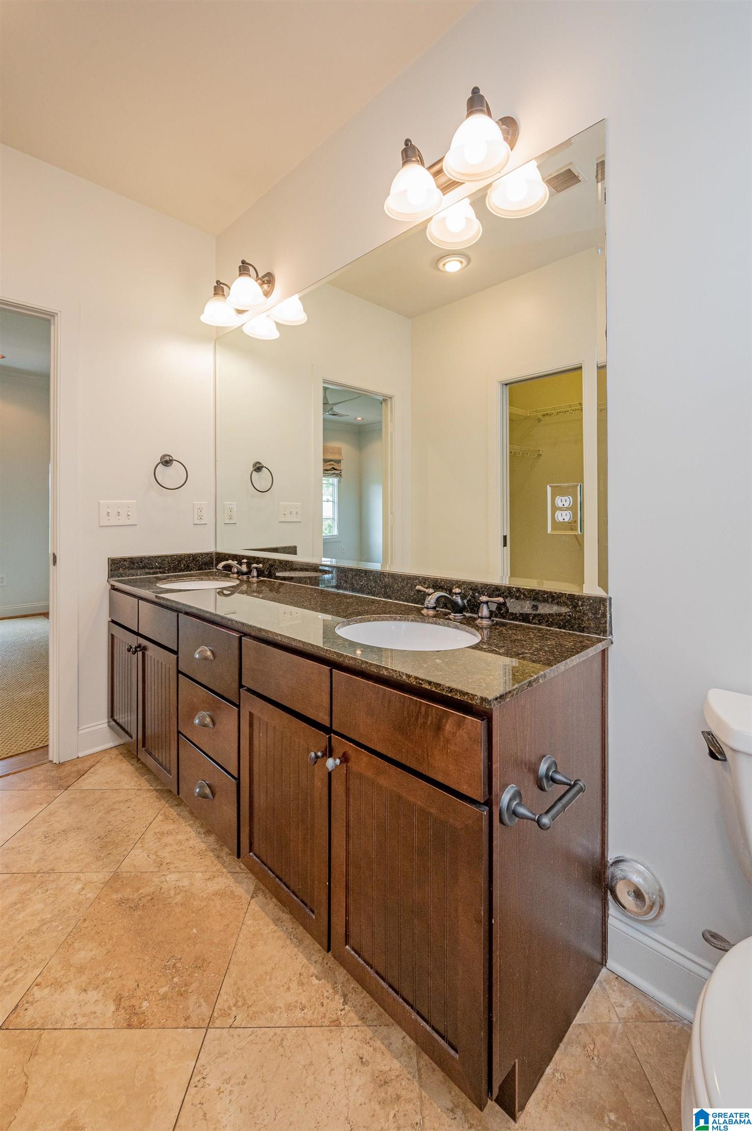 2073 Lancaster Road, Unit 2703 Birmingham, AL 35209 - Photo 26 of 45