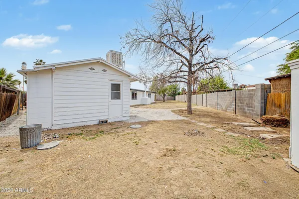 $465,000 | 3210 North 49th Avenue, Phoenix, AZ 85031