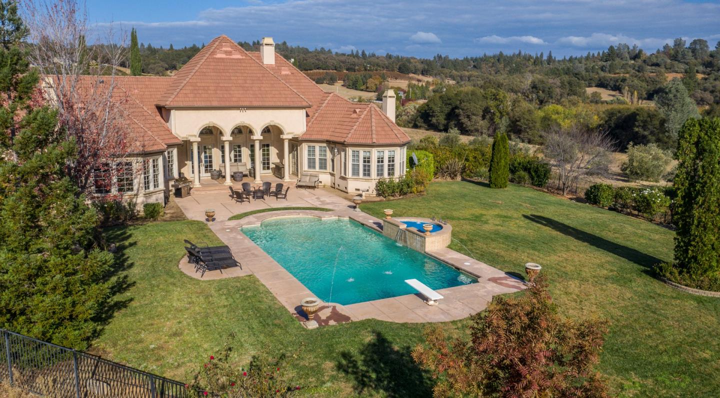 1120 Wallace Road Placerville, CA 95667 - Photo 64 of 70 an aerial view of a house with a yard