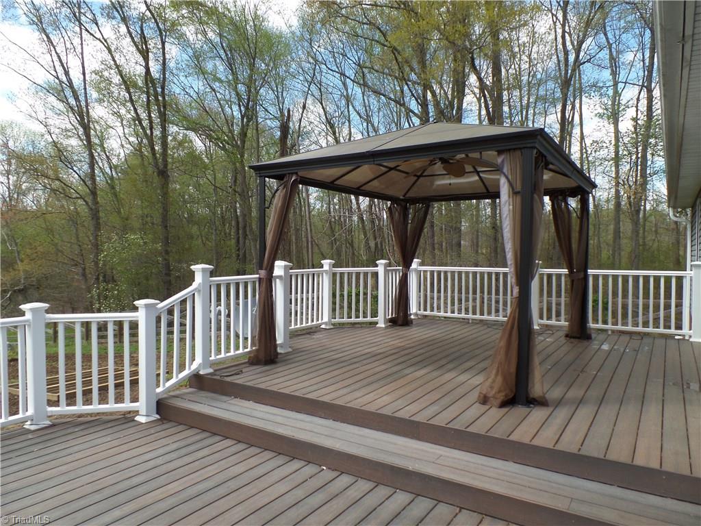 4544 Southeast School Road Greensboro, NC 27406 - Photo 16 of 19