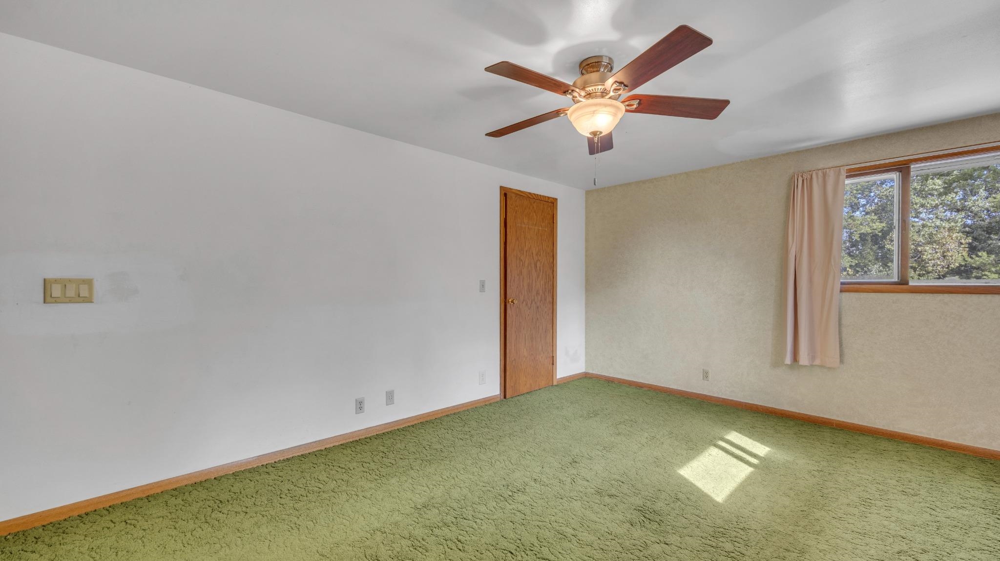 N7705 Van Dyne Road Fond du Lac, WI 54937 - Photo 12 of 36 Gallery Image 12