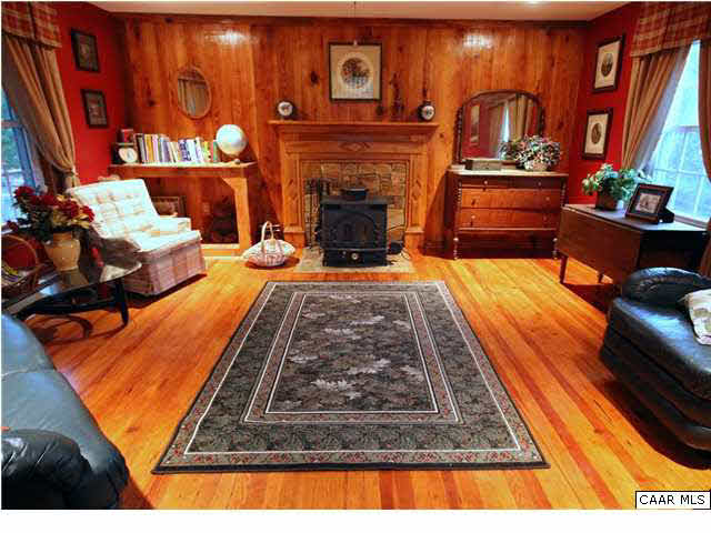 95 Nethers Road Sperryville, VA 22740 - Photo 13 of 29 Gallery Image 13