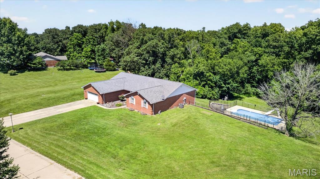 813 E Haven Waterloo, IL 62298 - Photo 2 of 55