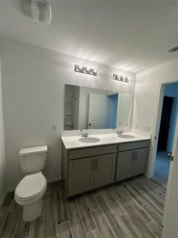 $2,150 | 253 Redonda Drive, Liberty Hill, TX 78642