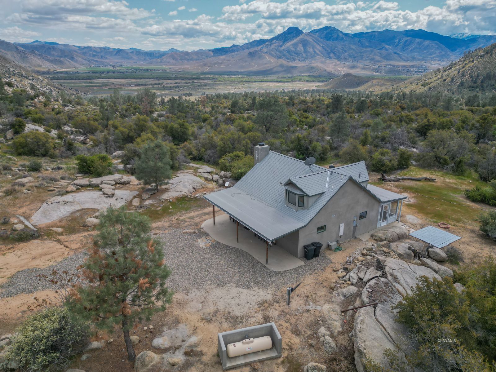 9766 Glacier Gulch Road Weldon, CA 93283 - Photo 40 of 45
