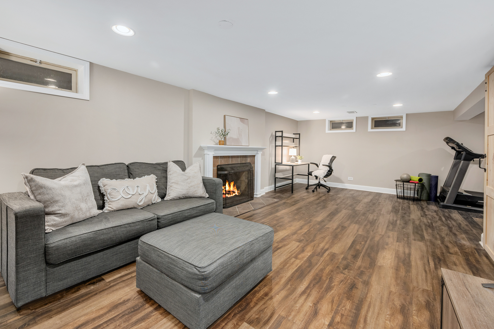 5305 Howard Avenue Western Springs, IL 60558 - Photo 22 of 35 a living room with furniture and a fireplace