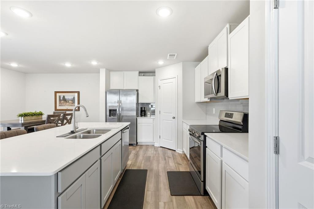 2949 Legacy Rdg Lane Catawba, NC 28609 - Photo 18 of 42