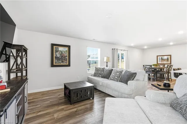 $320,000 | 2949 Legacy Rdg Lane, Catawba, NC 28609