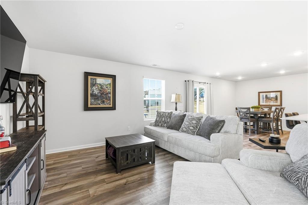 2949 Legacy Rdg Lane Catawba, NC 28609 - Photo 8 of 42