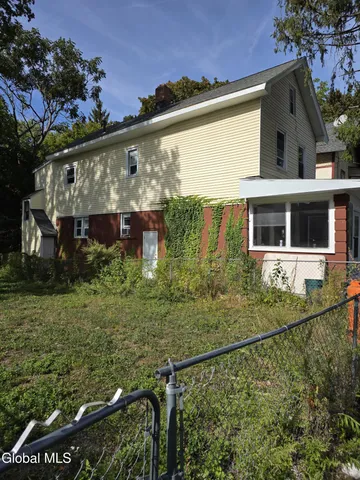 $280,000 | 118 North Allen Street, Albany, NY 12203