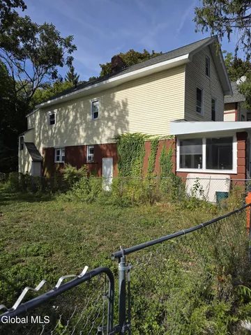 $280,000 | 118 North Allen Street, Albany, NY 12203