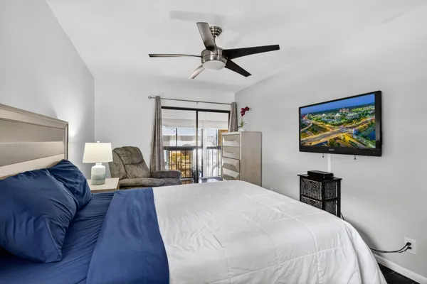 $195,000 | 15453 Lakes Of Delray Boulevard, Unit 207, Delray Beach, FL 33484