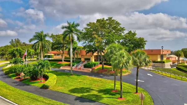 $195,000 | 15453 Lakes Of Delray Boulevard, Unit 207, Delray Beach, FL 33484