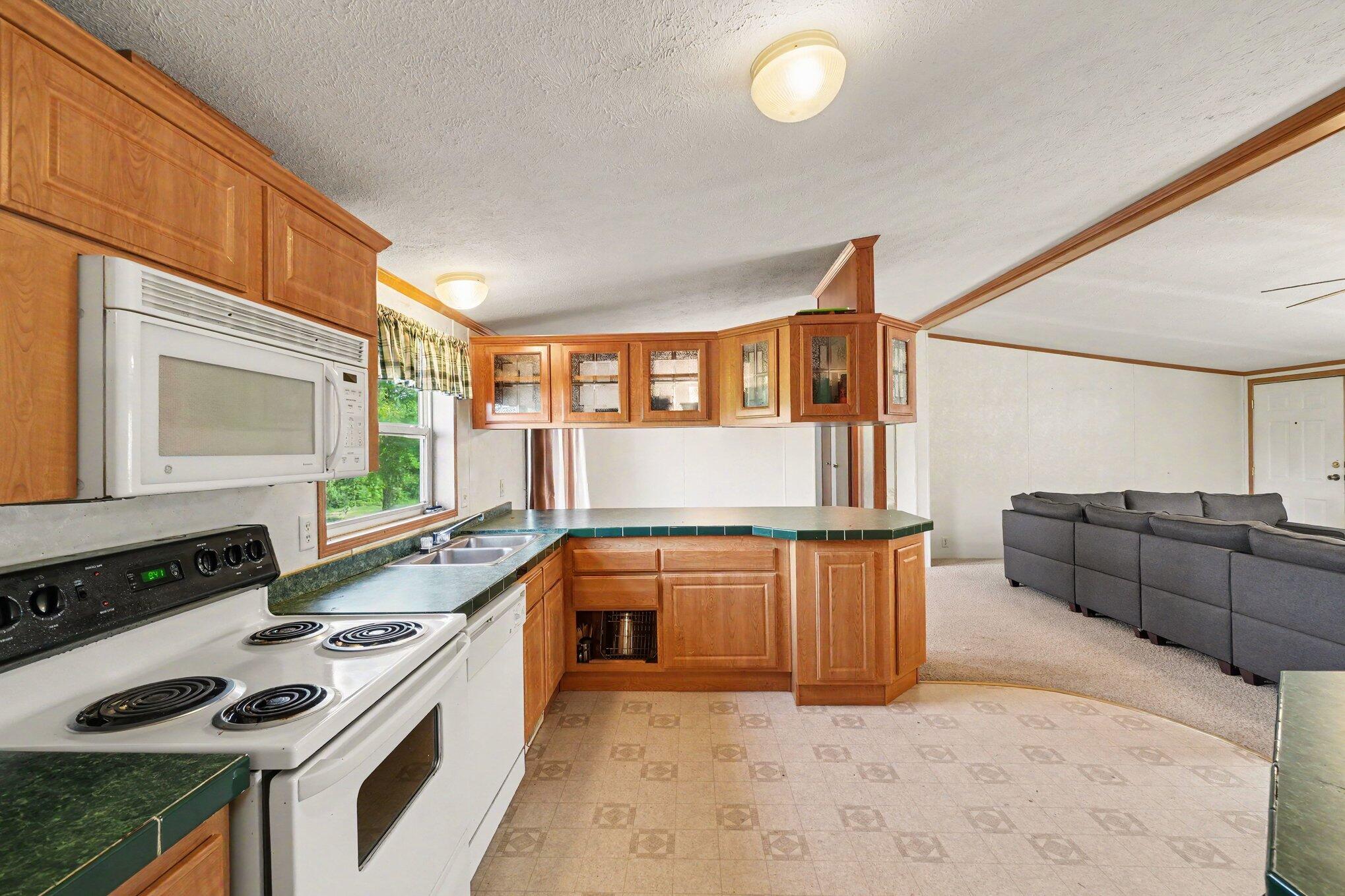 2060 Augusta-Minerva Road Augusta, KY 41002 - Photo 9 of 23 009_file_4139