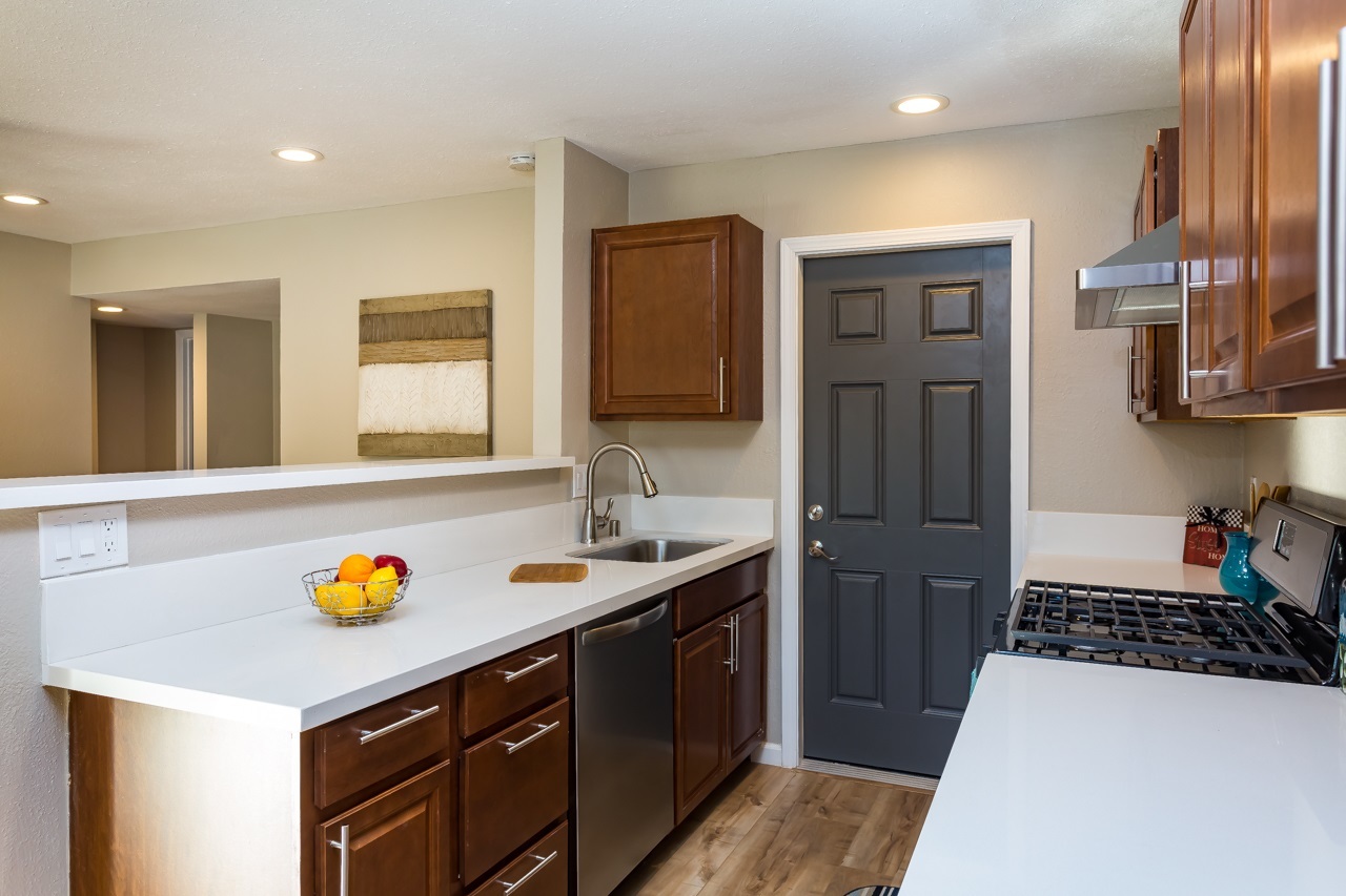 4429 Pala Road Oceanside, CA 92057 - Photo 7 of 16 Gallery Image 7