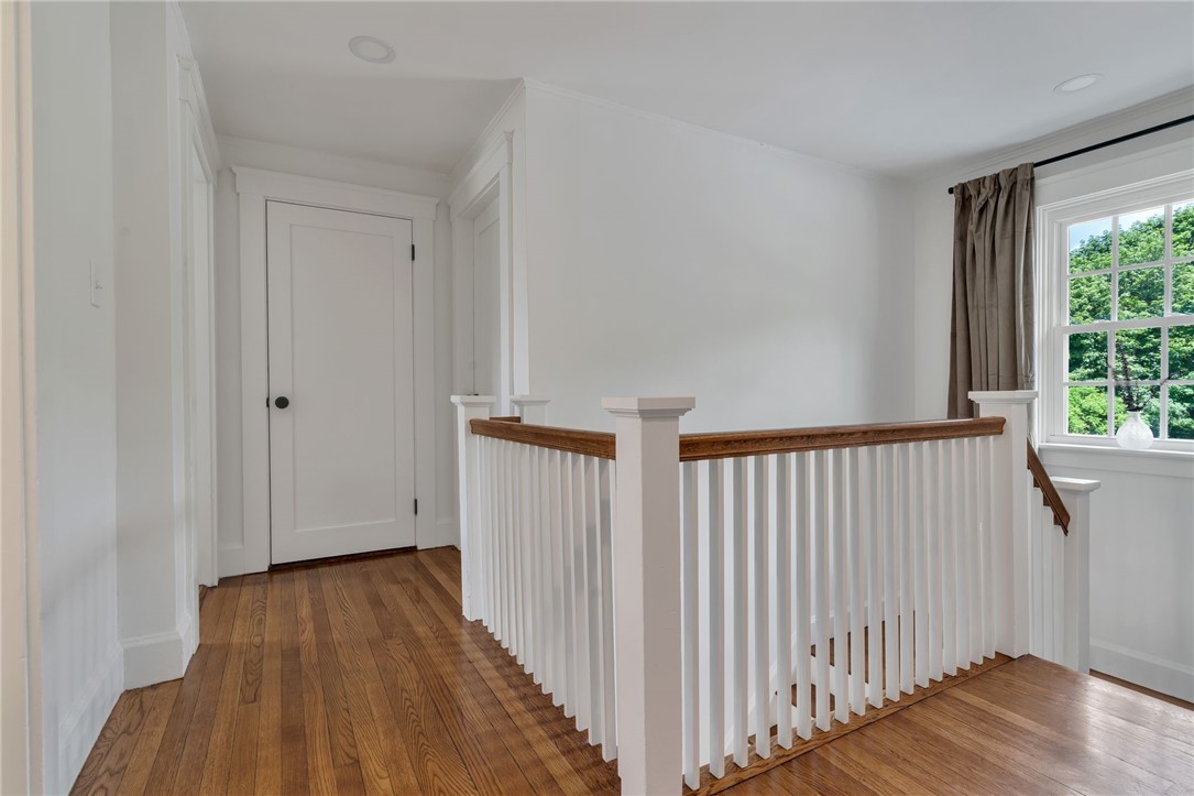 81 Bristol Ferry Road Portsmouth, RI 02871 - Photo 18 of 49