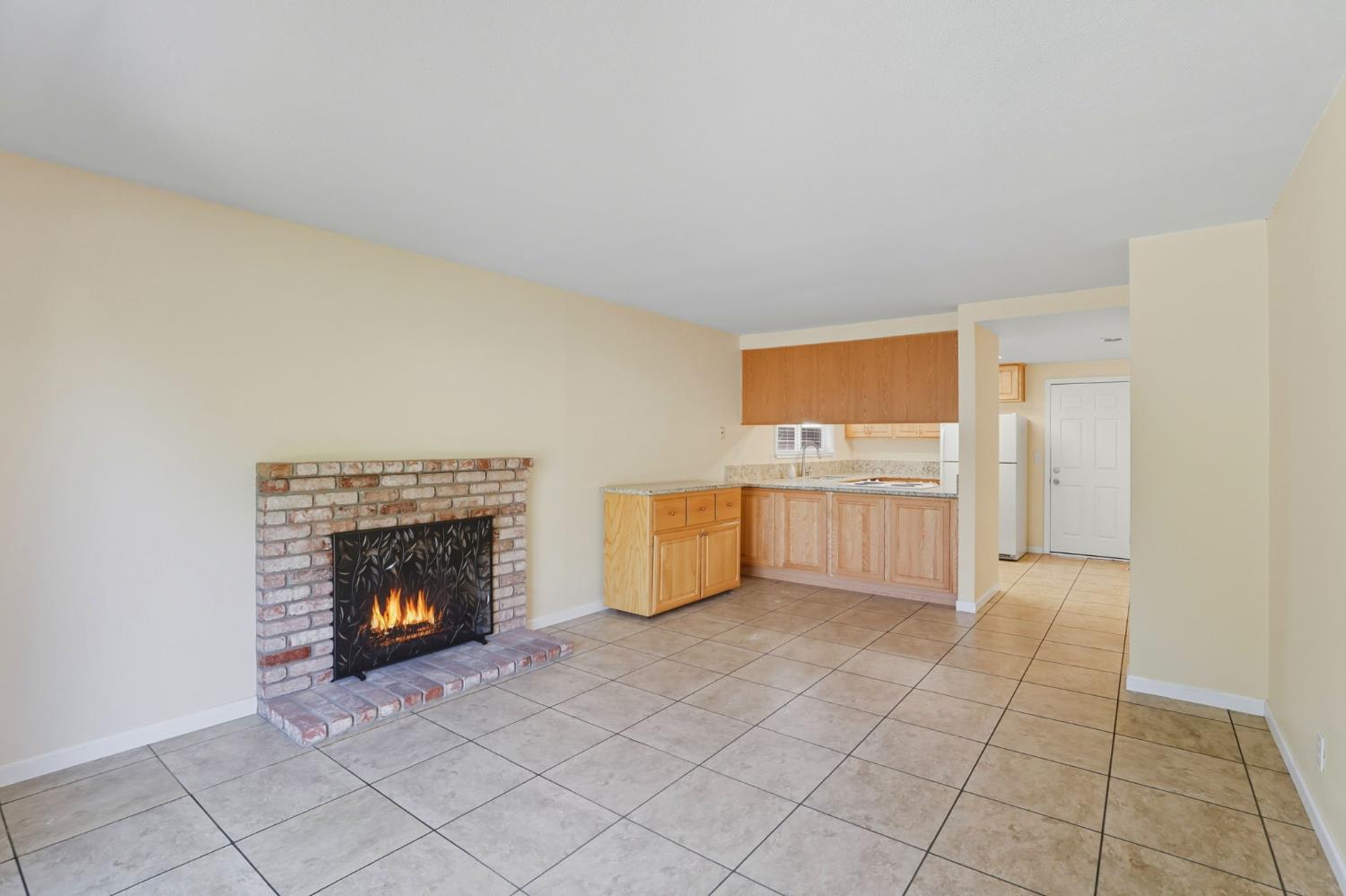 9057 Caldera Way Sacramento, CA 95826 - Photo 19 of 52