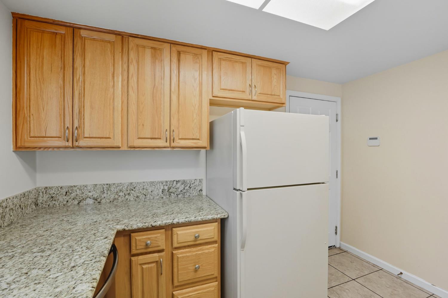 9057 Caldera Way Sacramento, CA 95826 - Photo 25 of 52