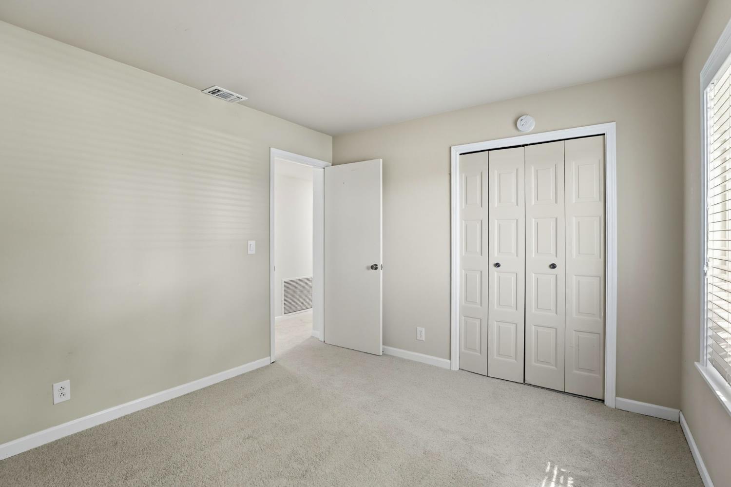 9057 Caldera Way Sacramento, CA 95826 - Photo 32 of 52