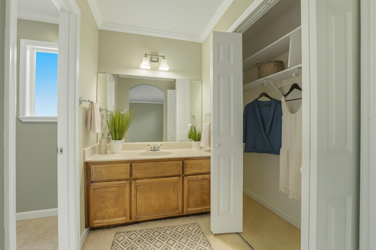 9057 Caldera Way Sacramento, CA 95826 - Photo 40 of 52