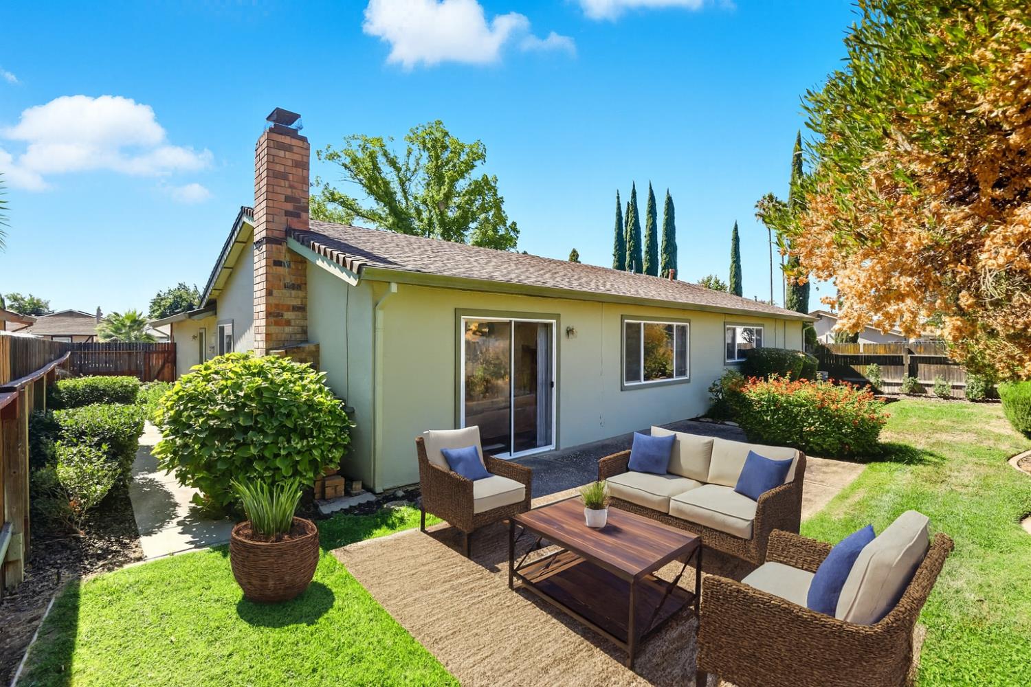 9057 Caldera Way Sacramento, CA 95826 - Photo 47 of 52 Beautifully manicured and maintained private back yard.