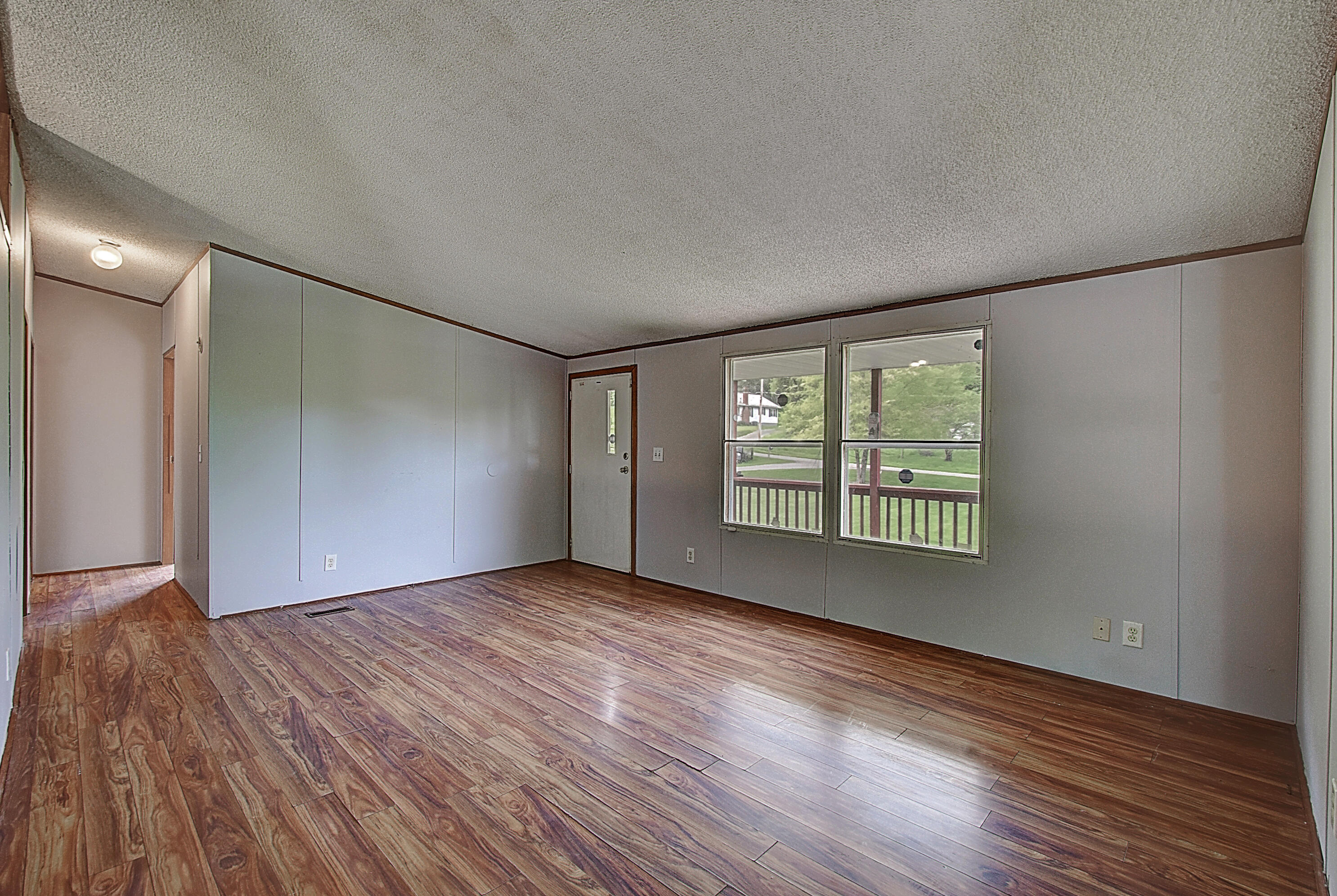 125 Ug Buckles Road Elizabethton, TN 37643 - Photo 7 of 36 DSC_0085And8more