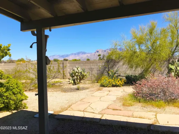 $1,850 | 7800 North Nicole Place, Tucson, AZ 85741