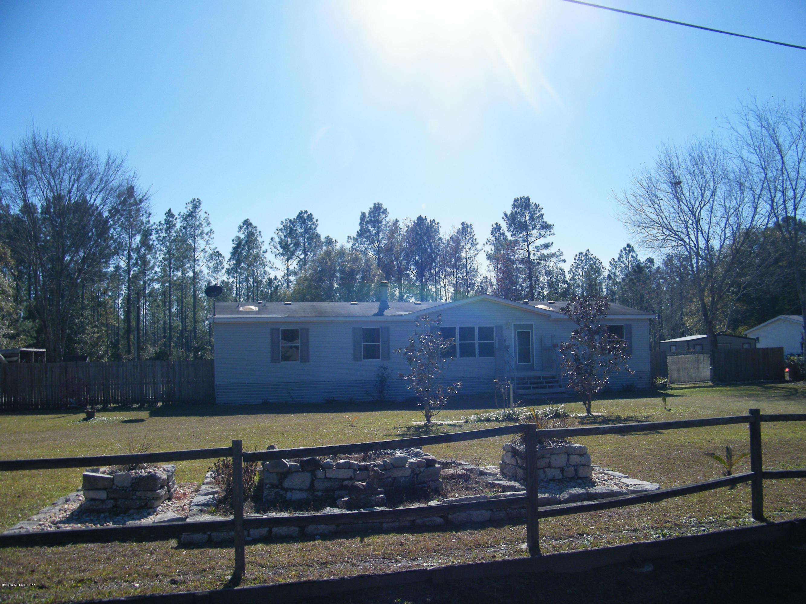 543 Kay Road Middleburg, FL 32068 - Photo 2 of 28 Frt yard, center