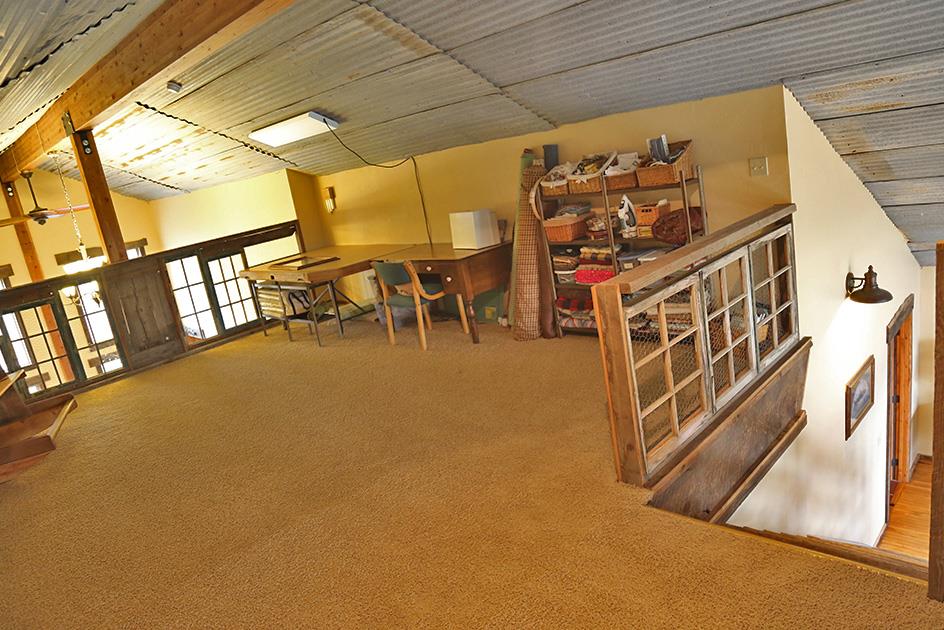 31015 North Spotted Road Deer Park, WA 99006 - Photo 12 of 20 Gallery Image 12