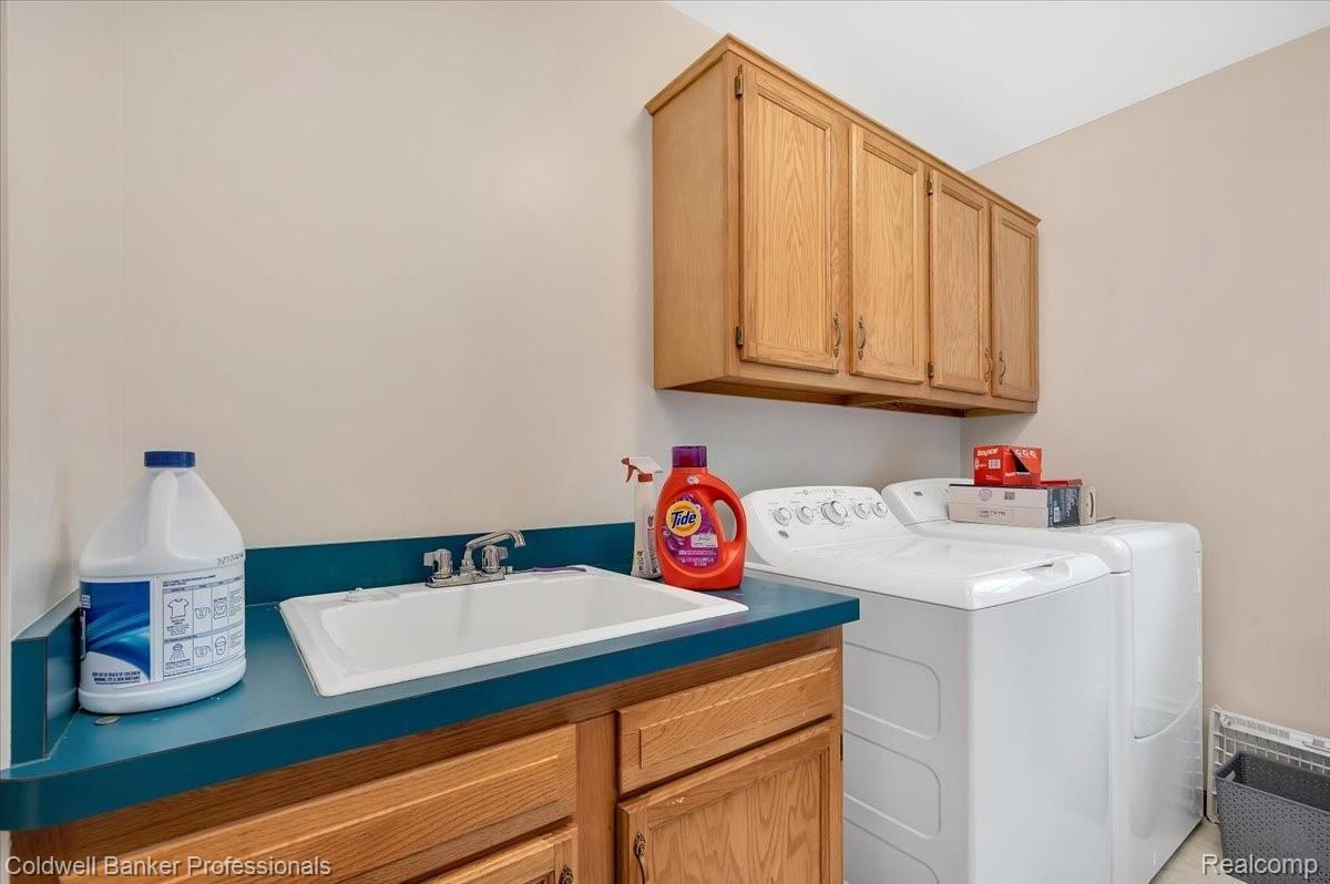 4230 Calkins Road Flint, MI 48532 - Photo 15 of 25 15-DSC_0006.jpg