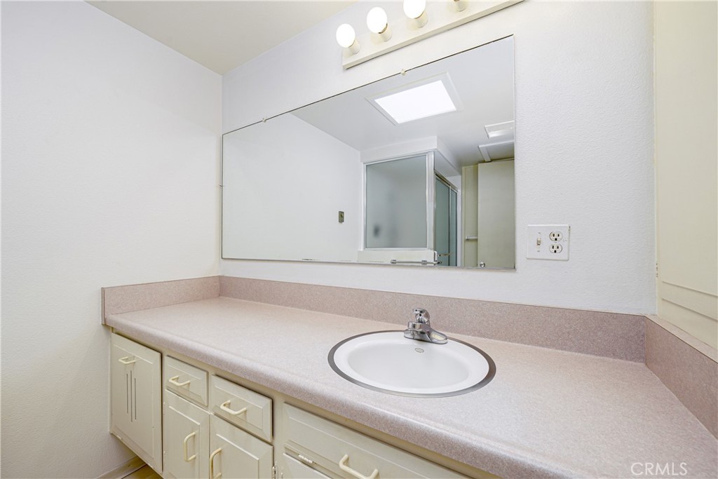 1100 Brookline Road Seal Beach, CA 90740 - Photo 21 of 27