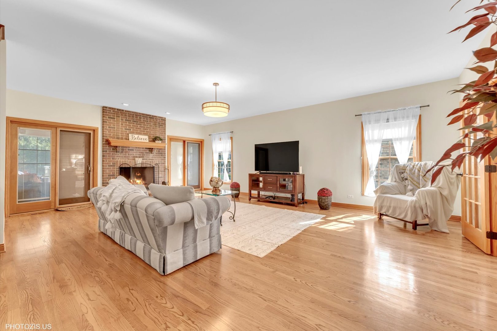 301 South Prospect Avenue Park Ridge, IL 60068 - Photo 18 of 68 Gallery Image 18