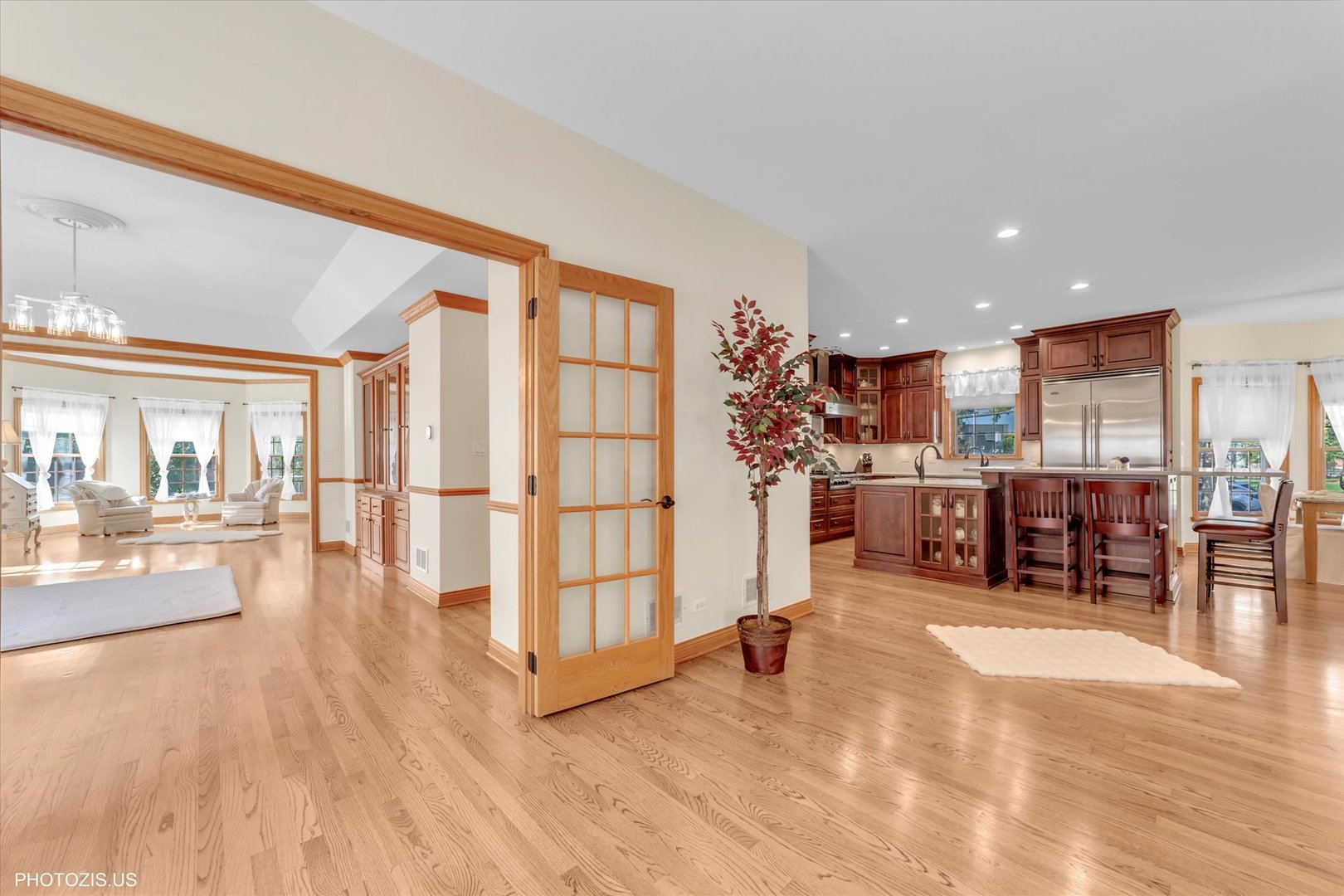 301 South Prospect Avenue Park Ridge, IL 60068 - Photo 23 of 68 Gallery Image 23