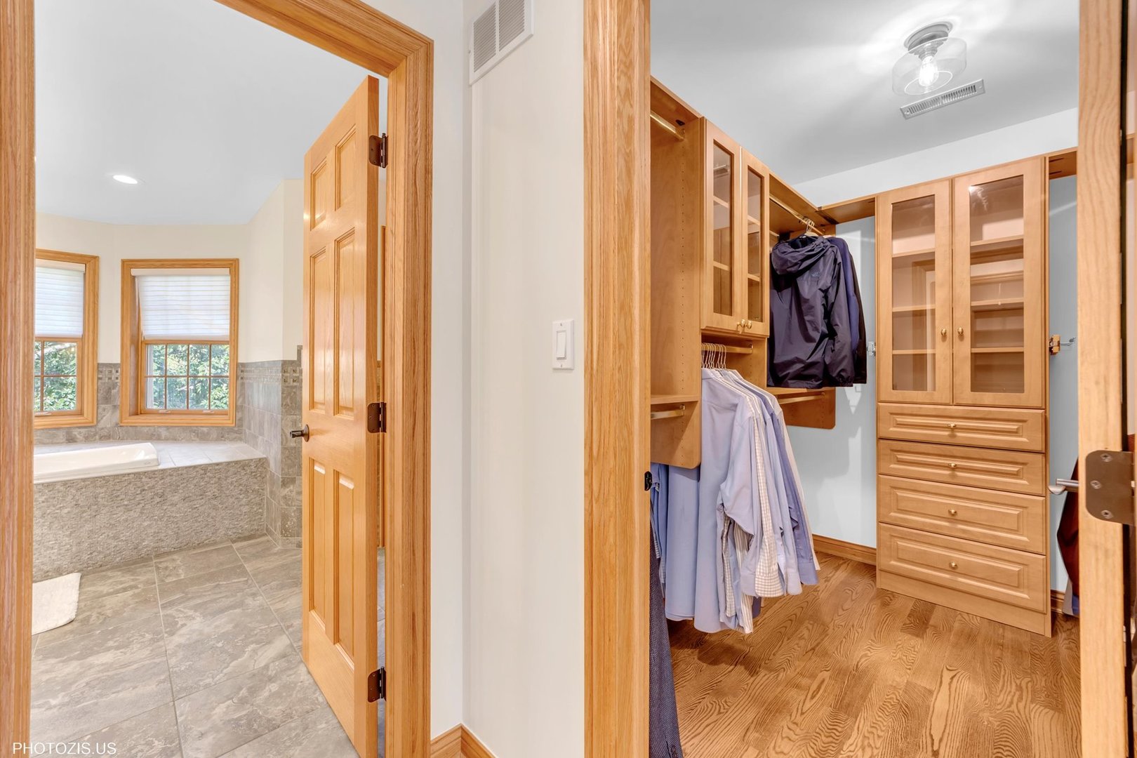 301 South Prospect Avenue Park Ridge, IL 60068 - Photo 33 of 68 Gallery Image 33