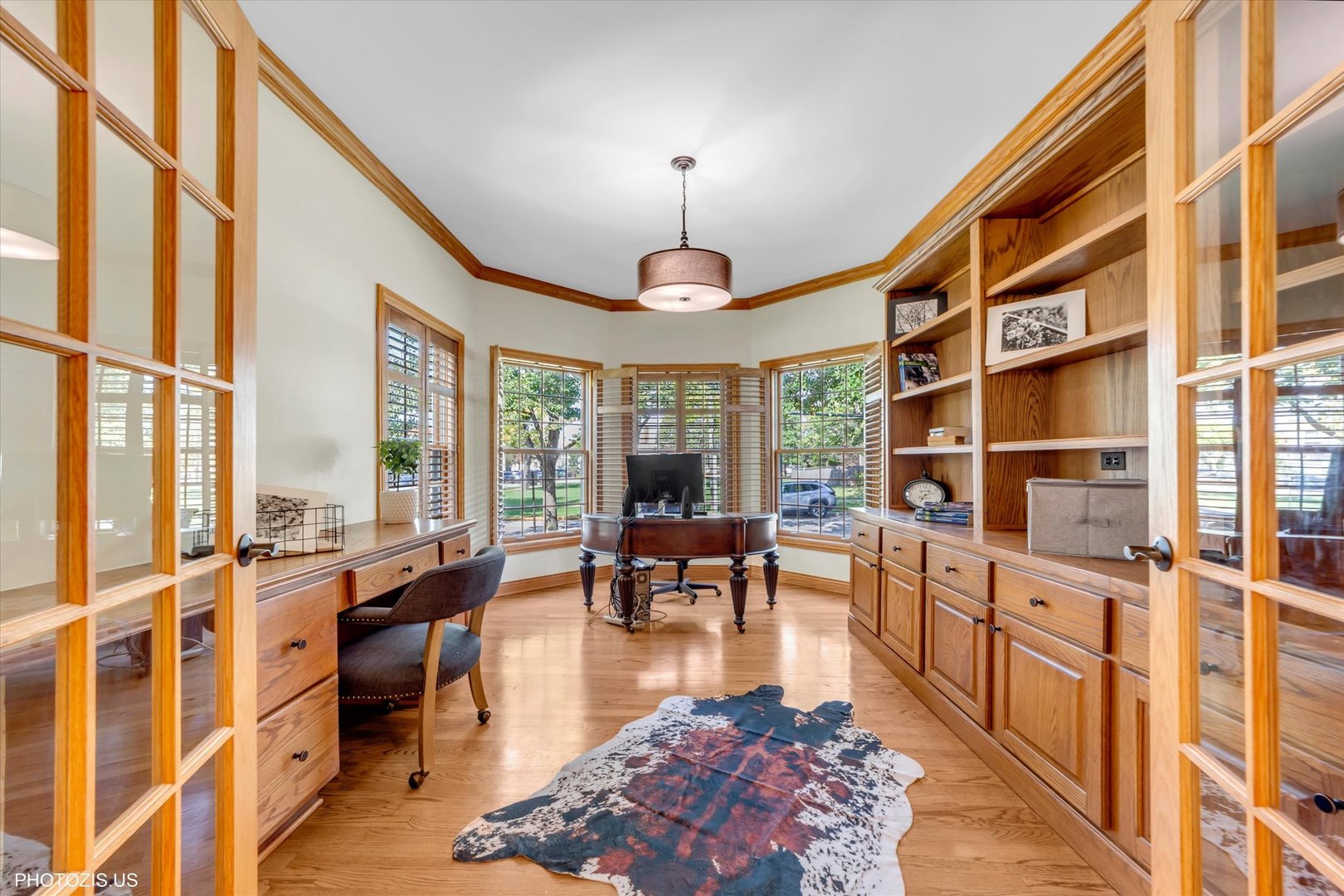 301 South Prospect Avenue Park Ridge, IL 60068 - Photo 8 of 68 Gallery Image 8