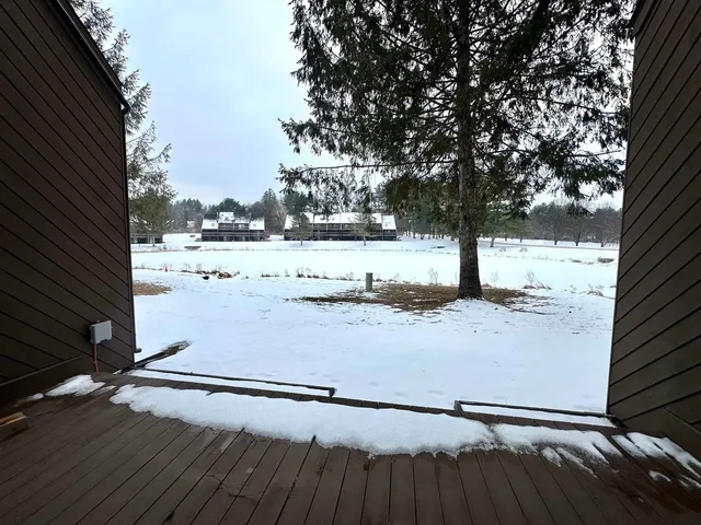 $3,000 | 60 Spring Cove Road, Unit 60, Nashua, NH 03062