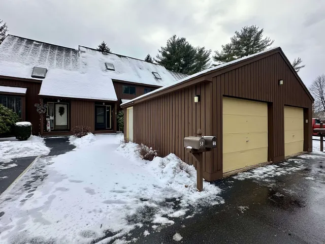 $3,000 | 60 Spring Cove Road, Unit 60, Nashua, NH 03062