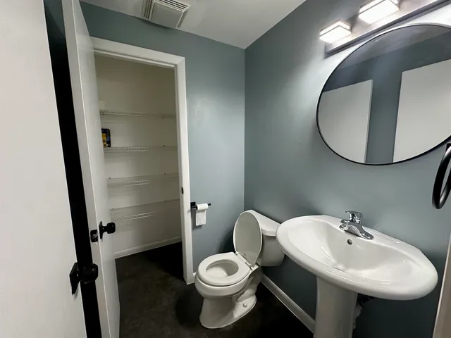 $3,000 | 60 Spring Cove Road, Unit 60, Nashua, NH 03062