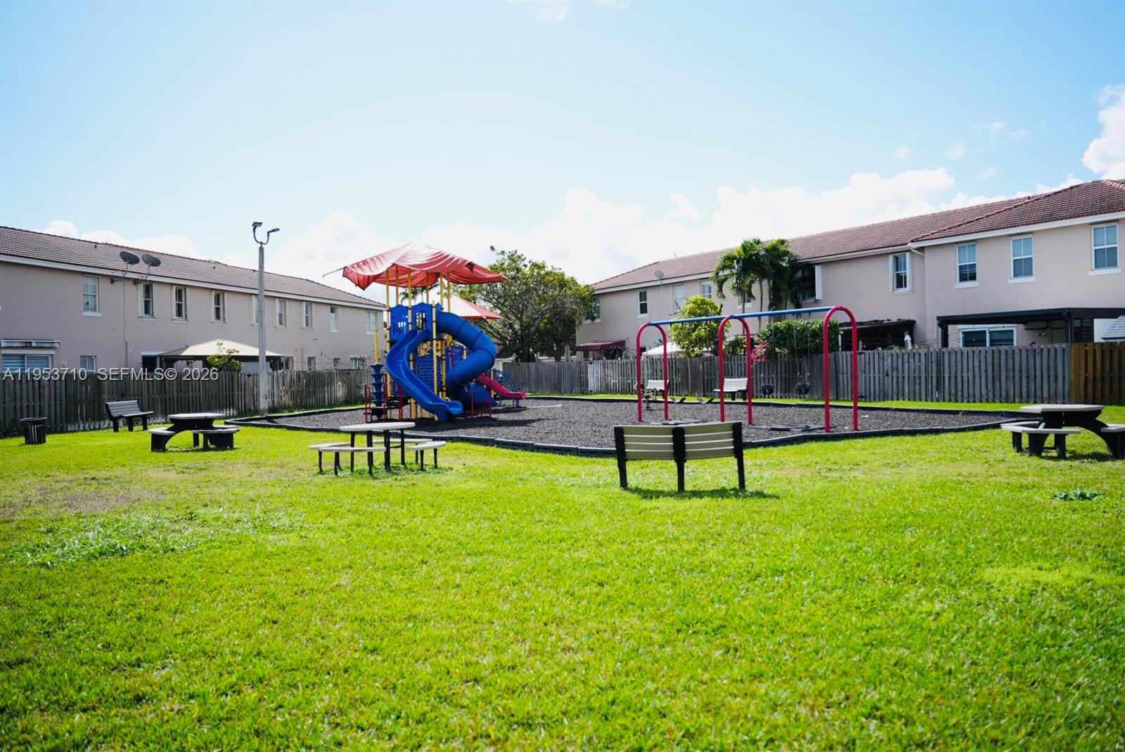 13865 Southwest 275th Terrace Homestead, FL 33032 - Photo 17 of 20