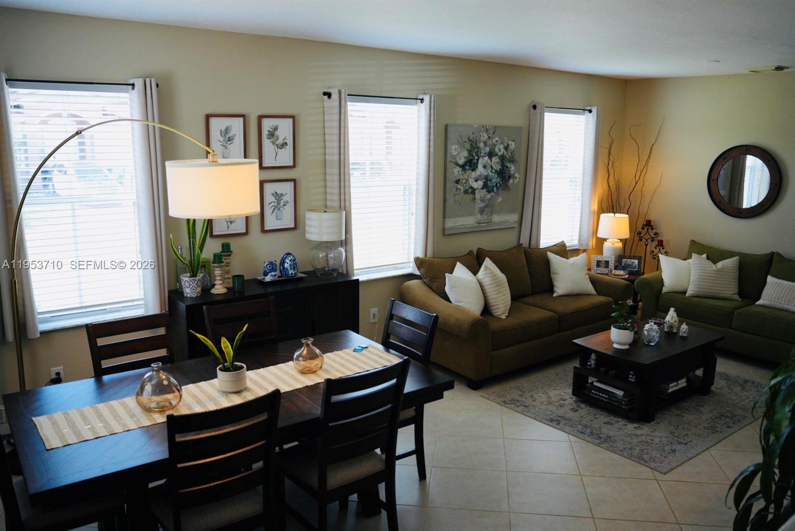 13865 Southwest 275th Terrace Homestead, FL 33032 - Photo 2 of 20