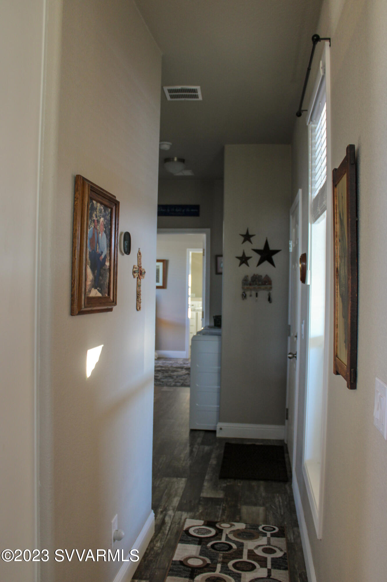 1023 Thorton Road, Unit 18 Camp Verde, AZ 86322 - Photo 7 of 33 Hallway