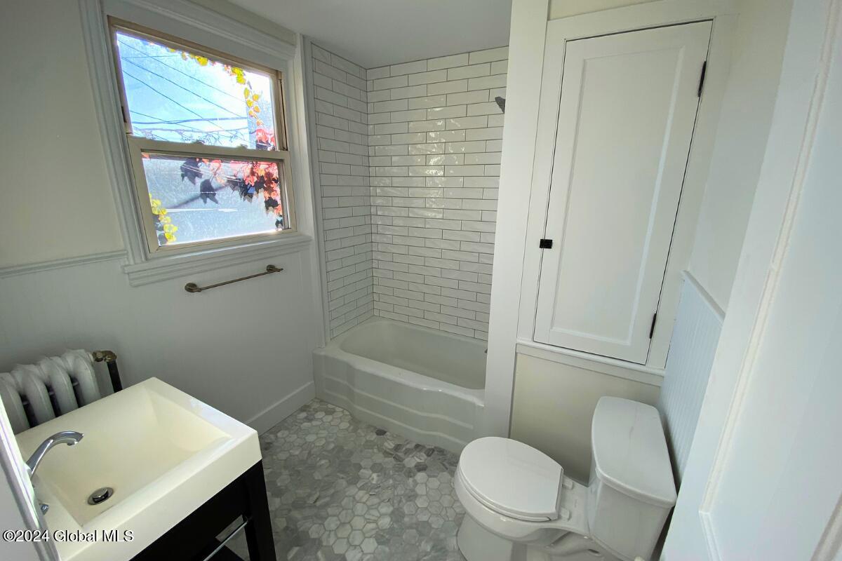 38 State Street Troy, NY 12180 - Photo 11 of 18 11